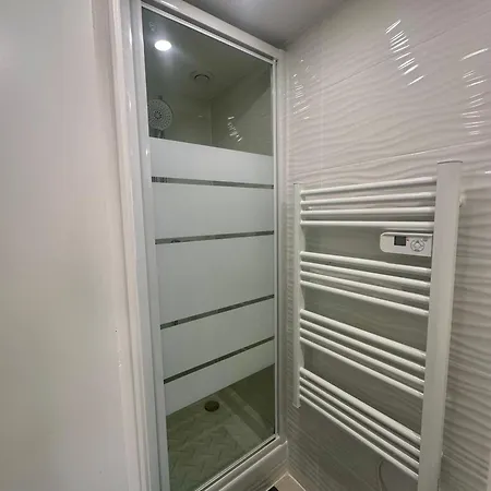 Le Nid Du Bassin Duplex Neuf Climatise A Pieds * ארסשון
